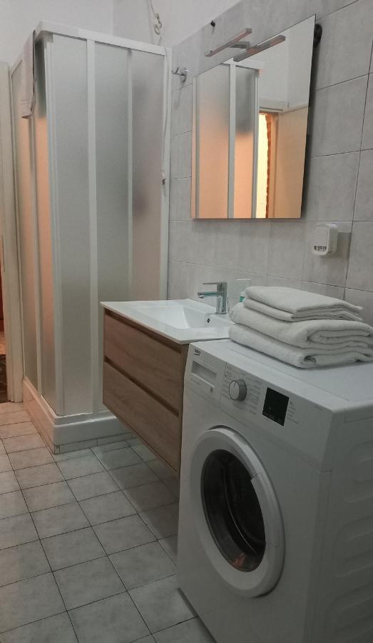 Ripa Grande Apartment Феррара Экстерьер фото